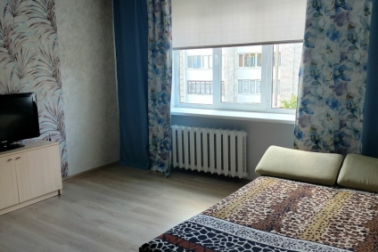 ул. 60 лет Октября, 15, 2 этаж