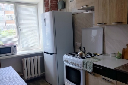 ул. 60 лет Октября, 15, 2 этаж